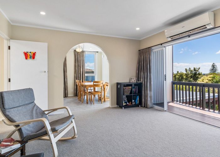  at 9 Downsview Road, Pakuranga Heights, Auckland