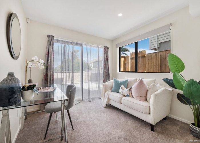  at 3B Kenmure Avenue, Forrest Hill, North Shore City, Auckland