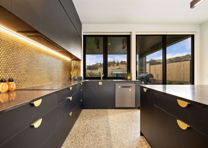  at 34 Friesian Close, Hanley's Farm, Jacks Point, Queenstown-Lakes, Otago
