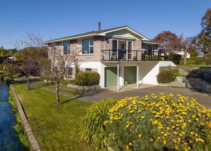Free property data for 12 Colemans Road, Springlands, Blenheim homes