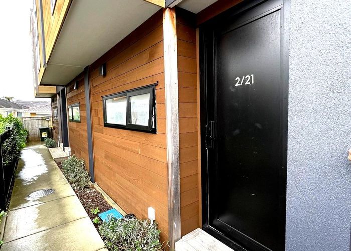  at 2/21 Parson Lane, Papatoetoe, Manukau City, Auckland