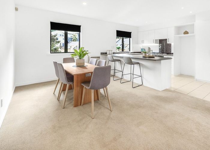  at 7/102 Grantham Street, Hamilton Central, Hamilton