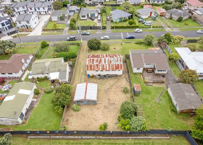  at 51 Tawa Crescent, Manurewa, Manukau City, Auckland