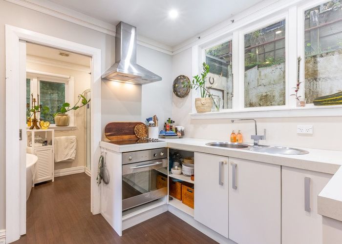  at 44 Gordon Road, Plimmerton, Porirua, Wellington