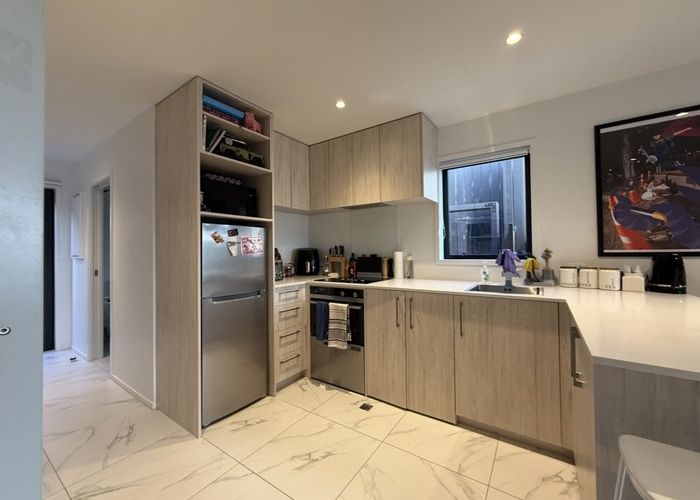  at 5A/9 Macky Street, Taita, Lower Hutt, Wellington