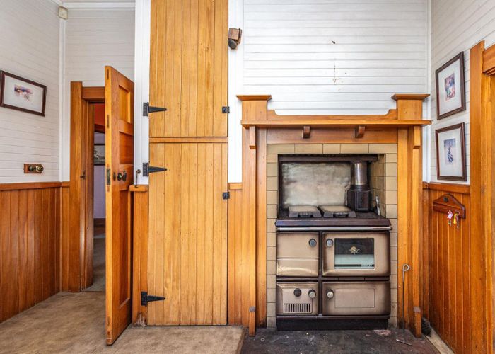  at 112 Great North Road, Otamatea, Whanganui, Manawatu / Whanganui