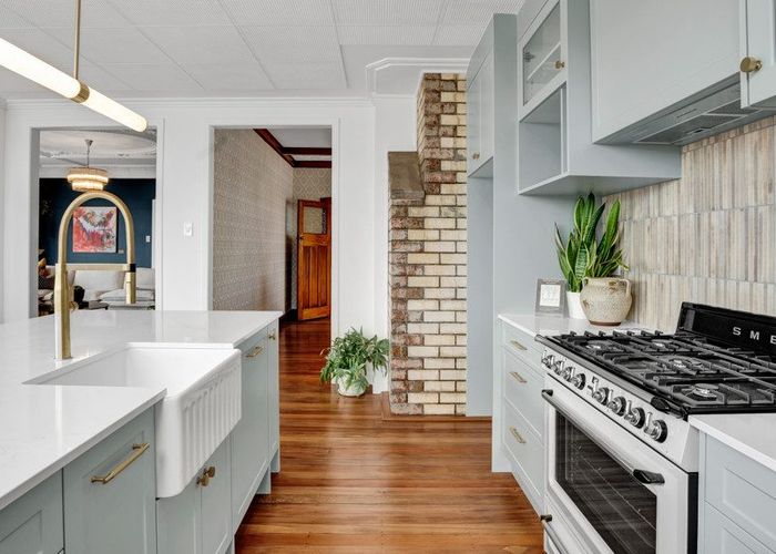  at 10 Mangorei Road, Strandon, New Plymouth, Taranaki