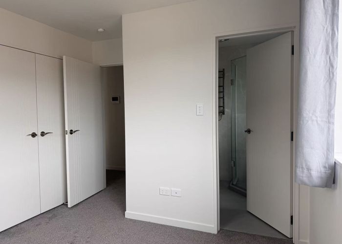  at 9C Mander palce, Bucklands Beach, Manukau City, Auckland