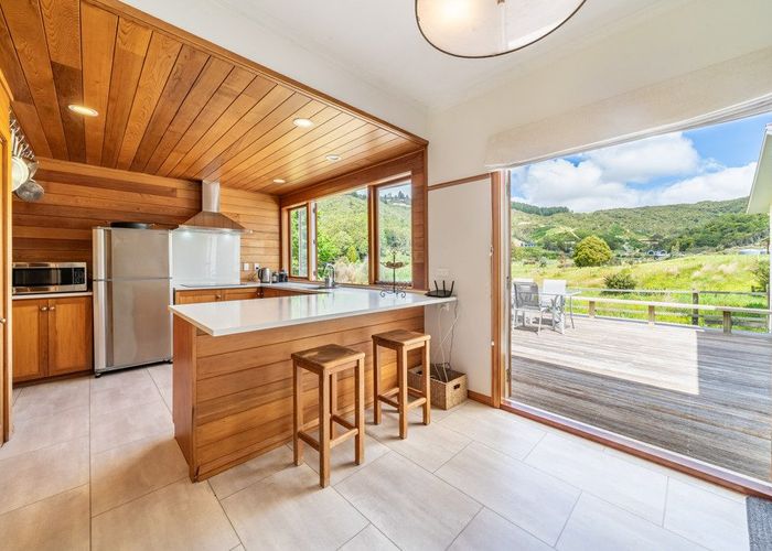  at 423 Katherine Mansfield Drive, Whitemans Valley, Upper Hutt, Wellington