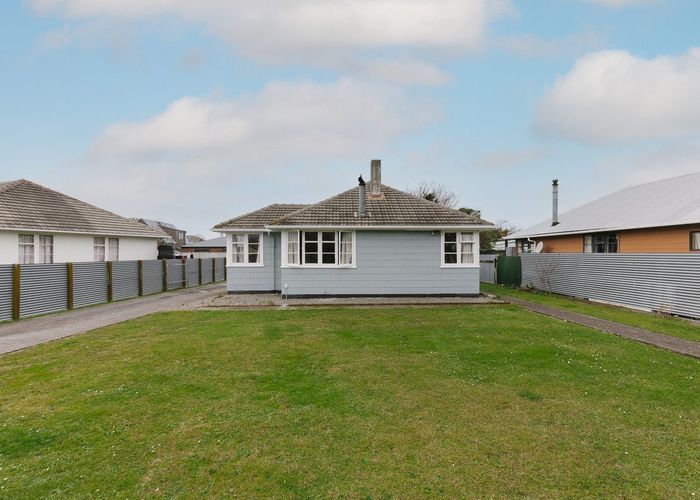  at 45 Tweed Streeet, Roslyn, Palmerston North, Manawatu / Whanganui