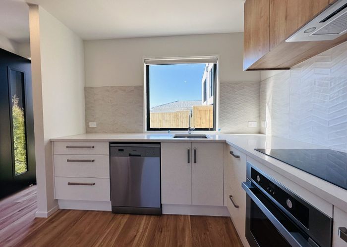  at 3/9 Marcroft St, Woolston, Christchurch City, Canterbury
