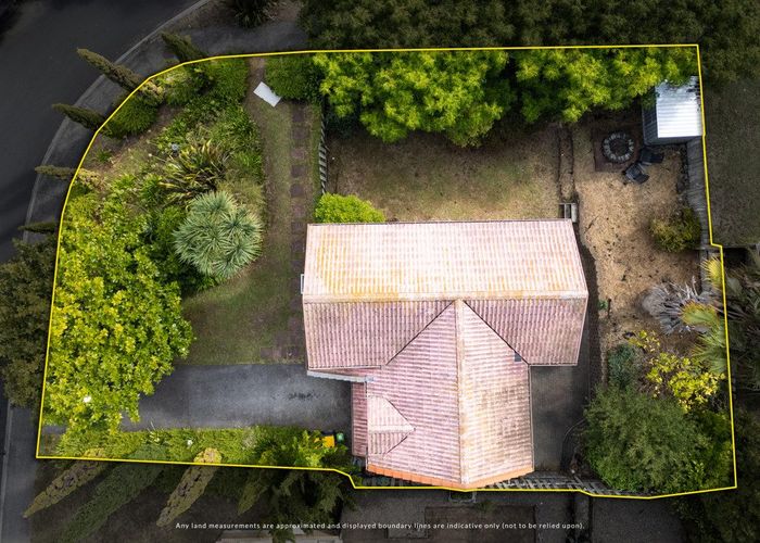  at 18 Kona Crescent, Henderson, Waitakere City, Auckland