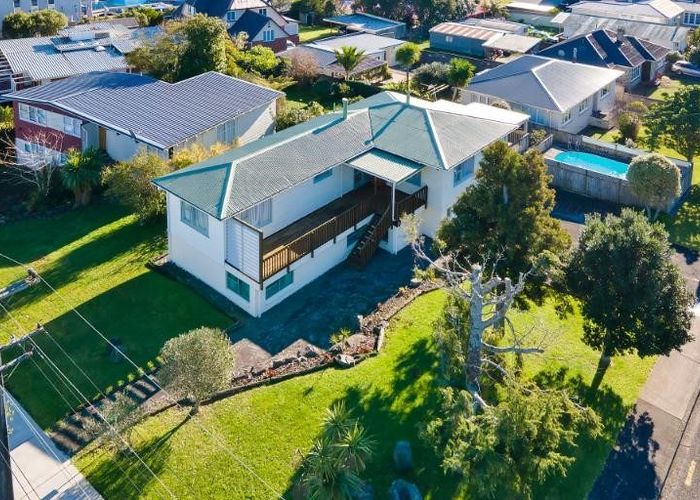  at 18 Lavelle Road, Henderson, Waitakere City, Auckland