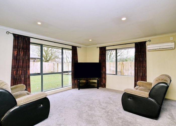  at 8 Rubicon Place, Hei Hei, Christchurch City, Canterbury