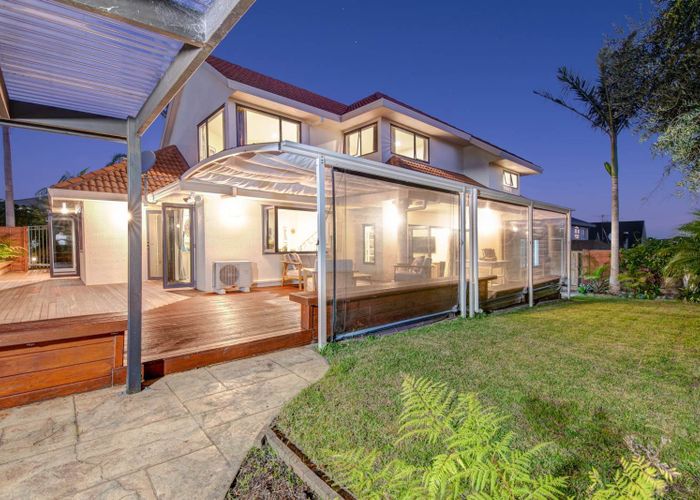  at 5 Kahala Place, West Harbour, Waitakere City, Auckland