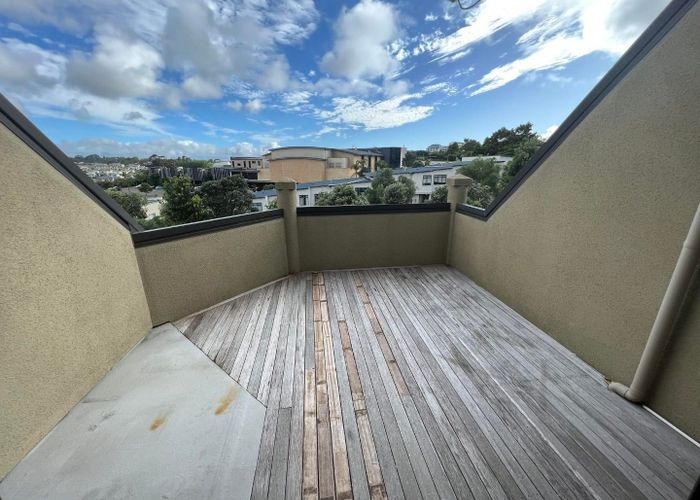  at 4-9 Pannill Place, Oteha, North Shore City, Auckland