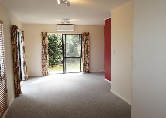  at 9 Scott Avenue, Otaki Beach, Otaki