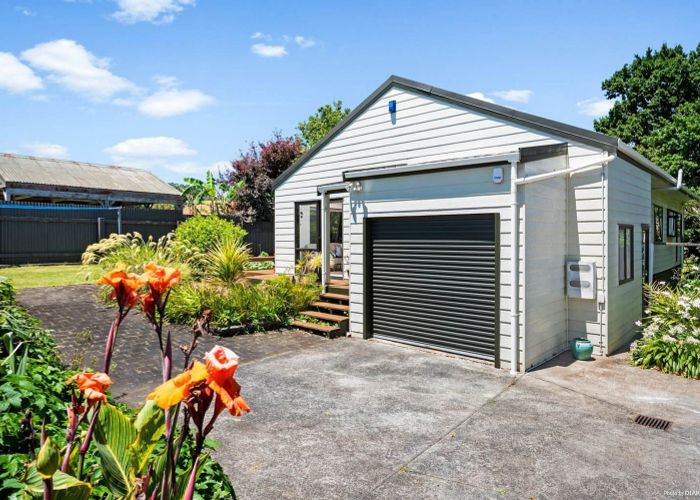  at 2/227 Shirley Road, Papatoetoe, Manukau City, Auckland