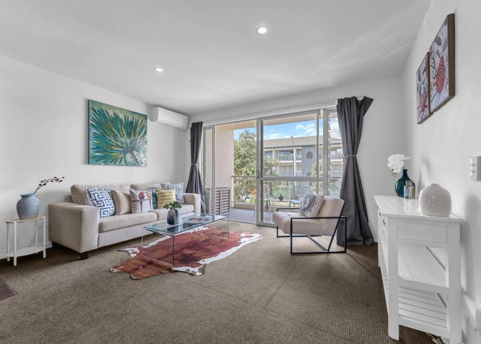  at 92B Michael Jones Drive, Flat Bush, Manukau City, Auckland