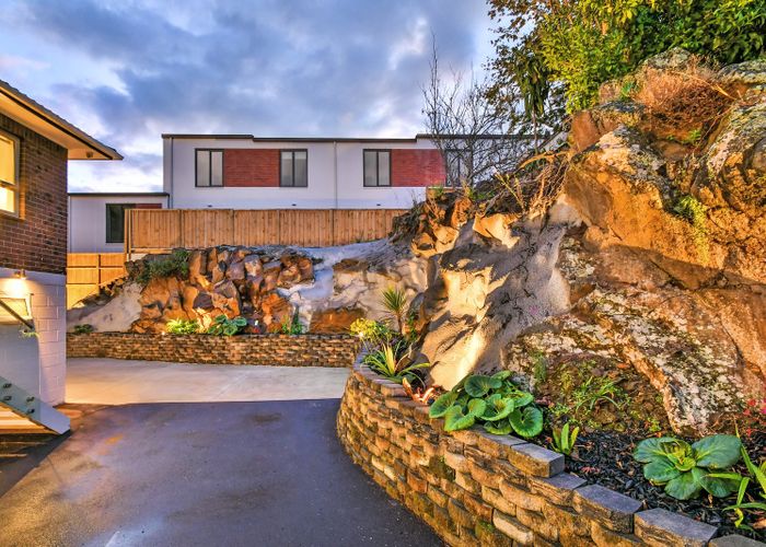  at 5/5 Lyon Avenue, St Lukes, Auckland