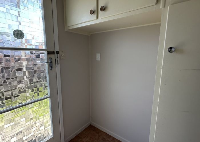  at 13 Roberts Road, Glenfield, Auckland