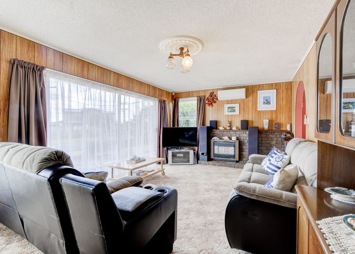  at 37 Yvonne Street, Melville, Hamilton