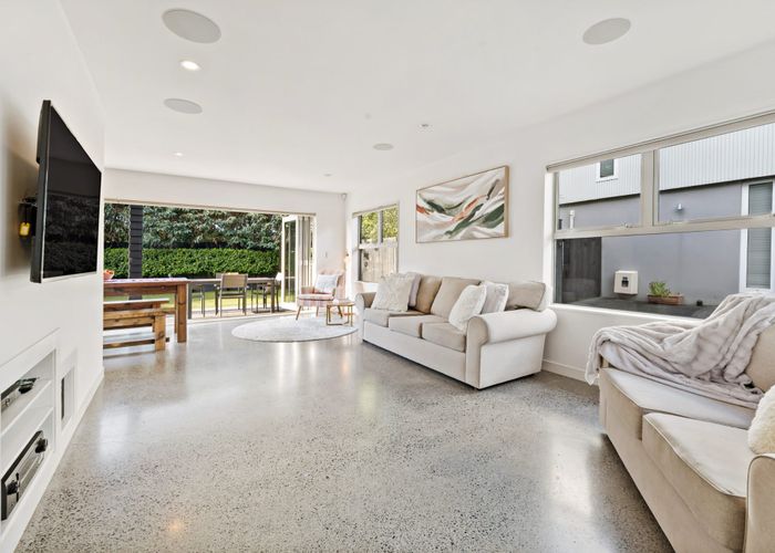  at 20A Hawkins Street, Meadowbank, Auckland