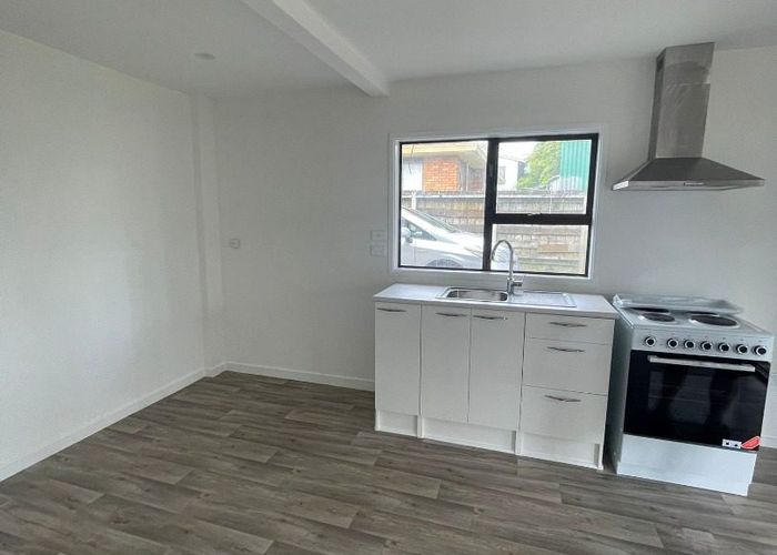  at 2/7a Clayburn Road, Glen Eden, Waitakere City, Auckland