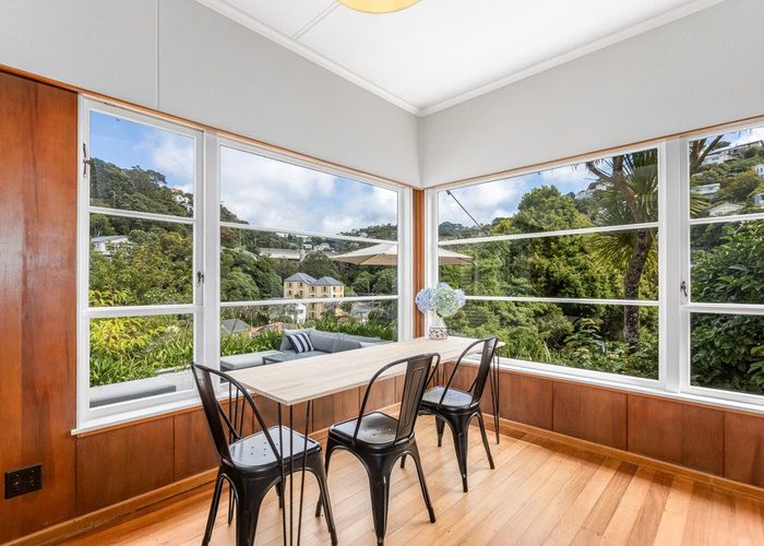  at 2 The Rigi, Northland, Wellington, Wellington