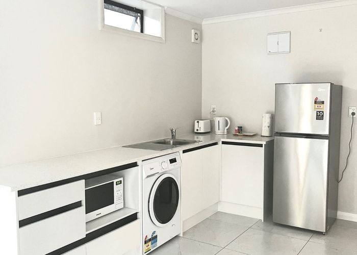  at 5 Budgen St, Mount Roskill, Auckland City, Auckland