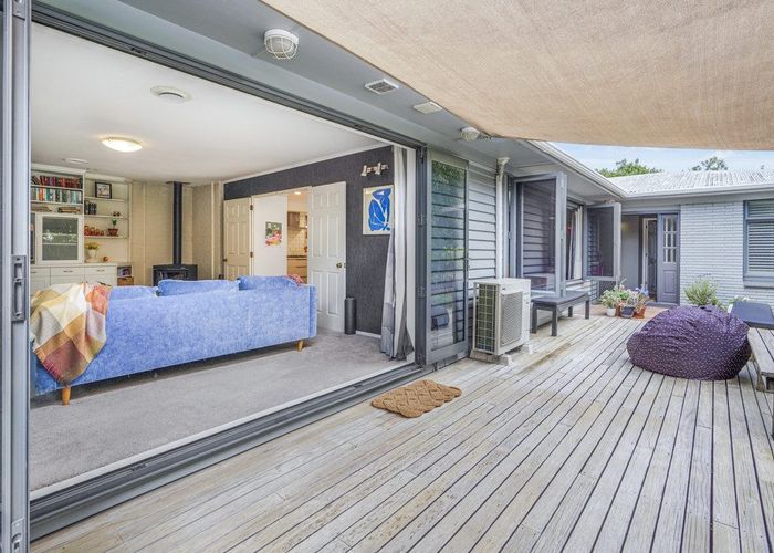  at 22 Bretton Terrace, Hillcrest, Hamilton