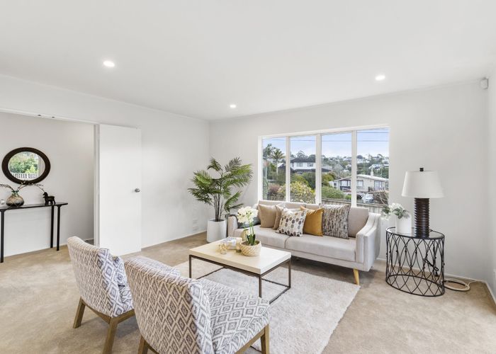  at 2/893 Beach Road, Waiake, Auckland