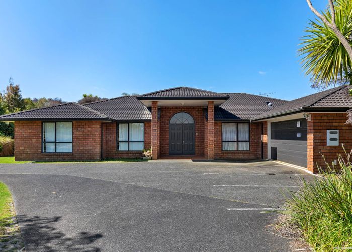  at 54 Worsnop Way, Albany