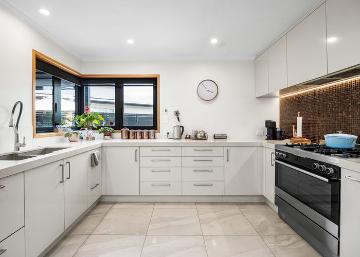  at 15 Utah Place, Burwood, Christchurch City, Canterbury