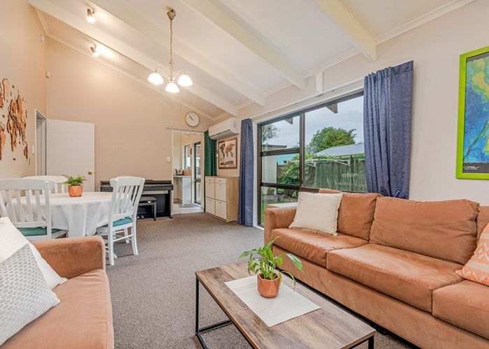  at 6B Nathan Place, West End, Palmerston North