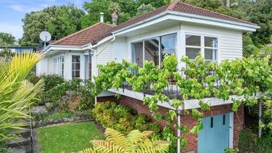  at 14 Albert Road, Devonport, Auckland