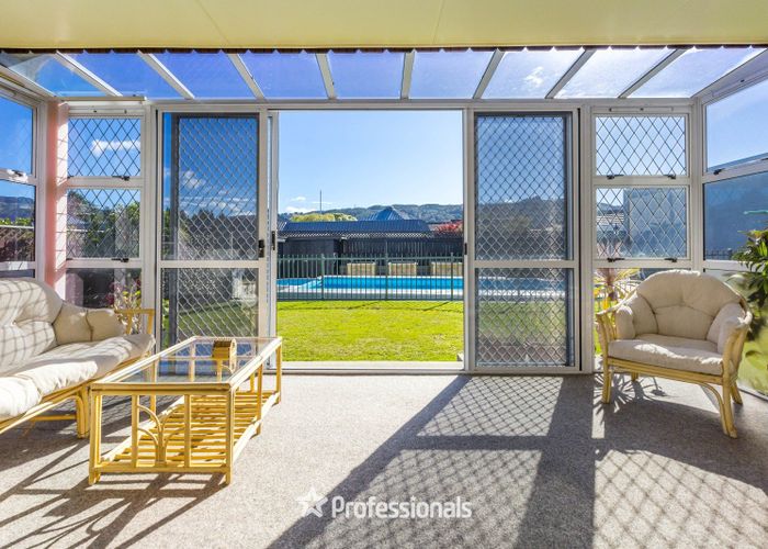 at 21 Joseph Grove, Elderslea, Upper Hutt