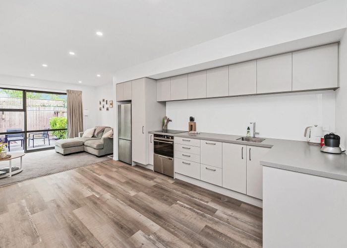  at 2/169 Cranford Street, St. Albans, Christchurch City, Canterbury