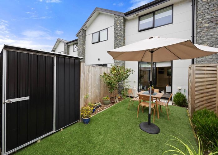  at 7/10 Fathom Place, Te Atatu Peninsula, Waitakere City, Auckland