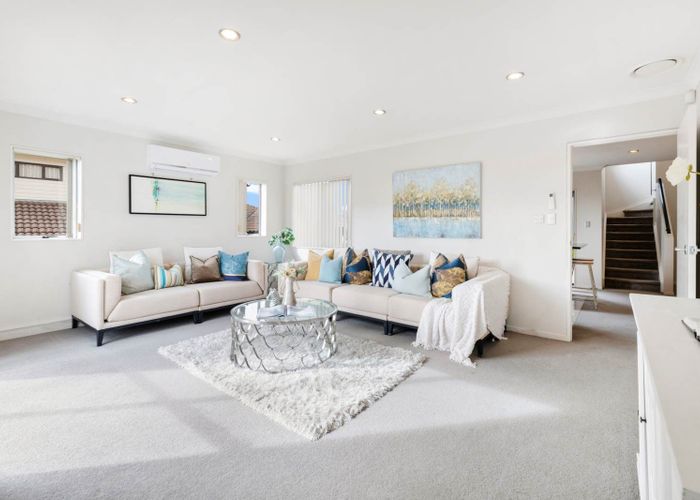  at 4 Liscooly Place, Flat Bush, Auckland