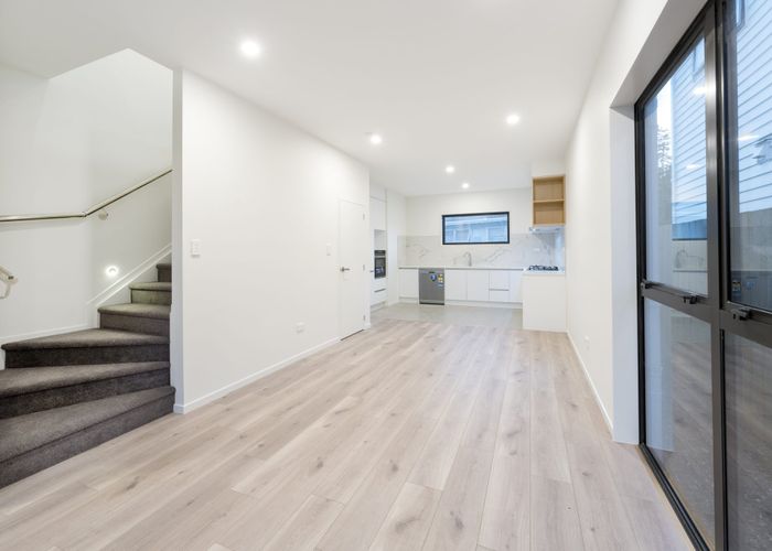  at 26b Universal Drive, Henderson, Waitakere City, Auckland