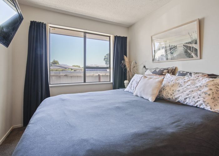  at 2/16 Goulding Avenue, Hornby, Christchurch