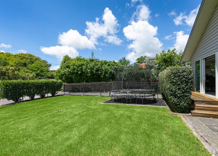  at 51 Churchouse Road, Greenhithe, North Shore City, Auckland