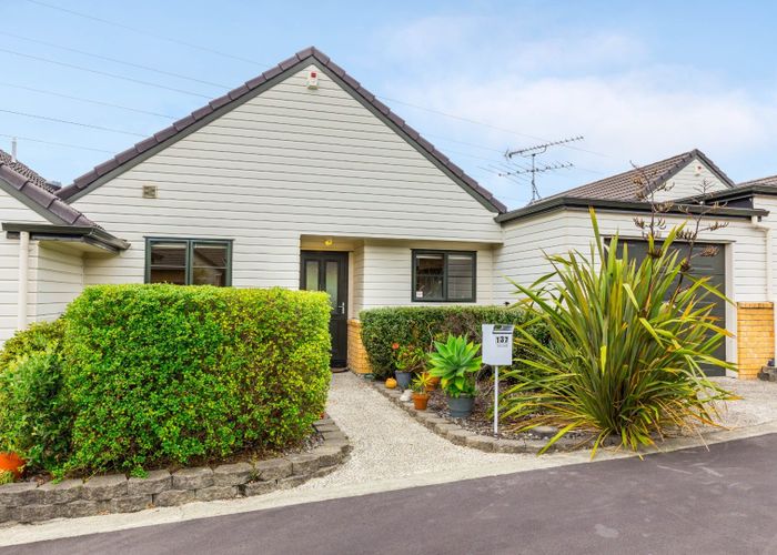  at 137/172 McLeod Road, Te Atatu South, Waitakere City, Auckland