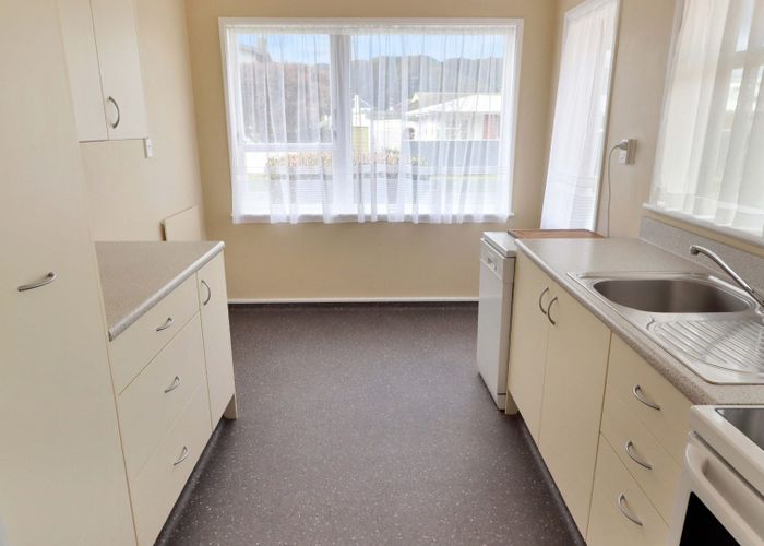  at 71 Wai-iti Crescent, Woburn, Lower Hutt, Wellington