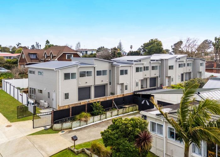  at 6/40 Estuary Road, Weymouth, Manukau City, Auckland