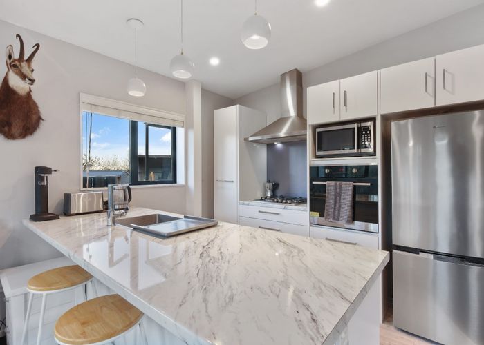  at 1041 German Road, Starvation Hill, Oxford