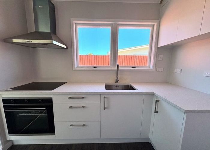  at 2/44 Norman Road, Te Hapara, Gisborne