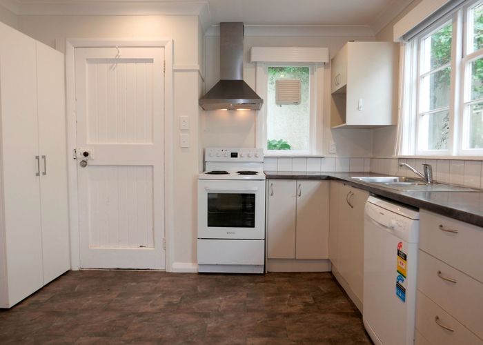  at 9 Upper Lewisville Tce, Thorndon, Wellington, Wellington