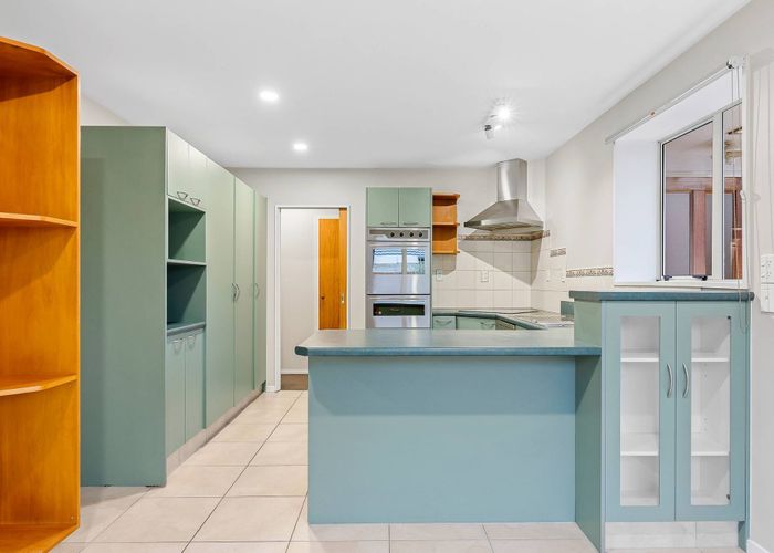  at 16 Wrights Road, Addington, Christchurch